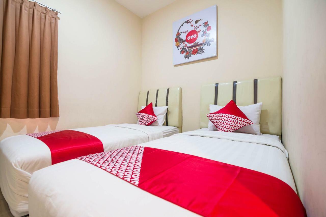 Sentosa Guest House Pontianak Dış mekan fotoğraf