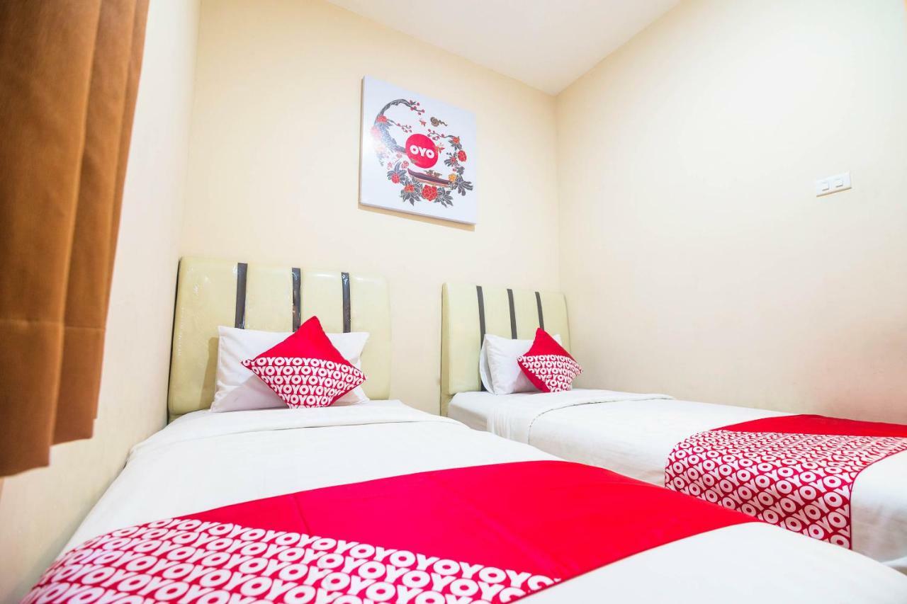 Sentosa Guest House Pontianak Dış mekan fotoğraf