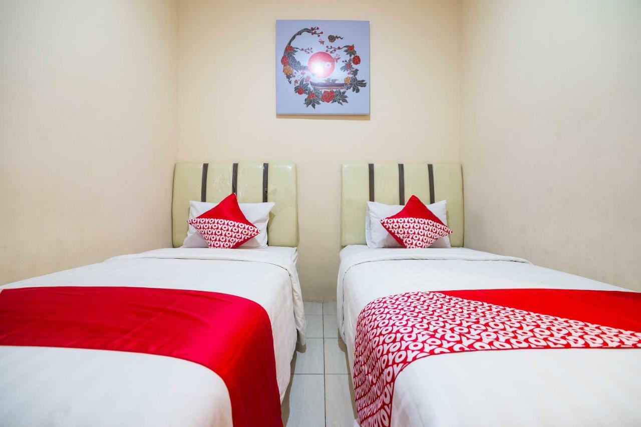 Sentosa Guest House Pontianak Dış mekan fotoğraf
