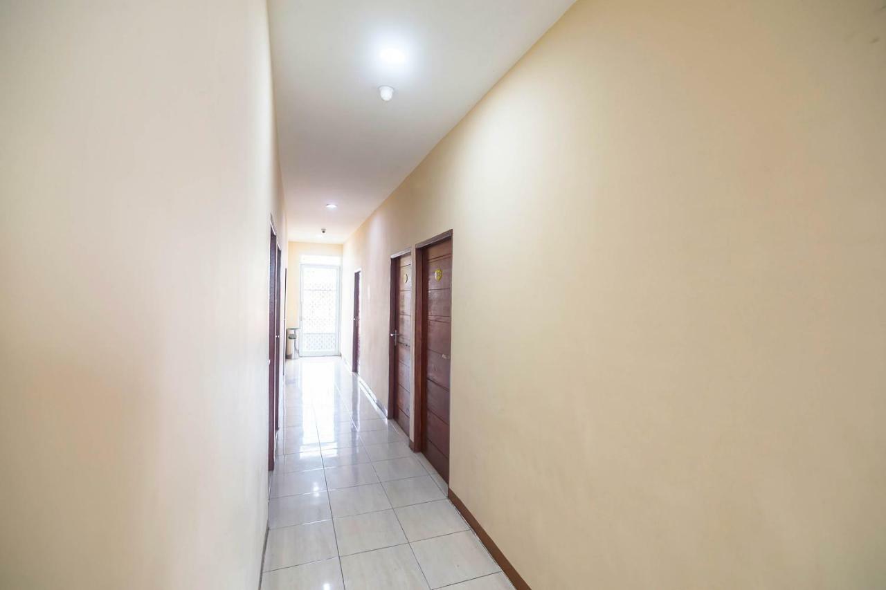 Sentosa Guest House Pontianak Dış mekan fotoğraf